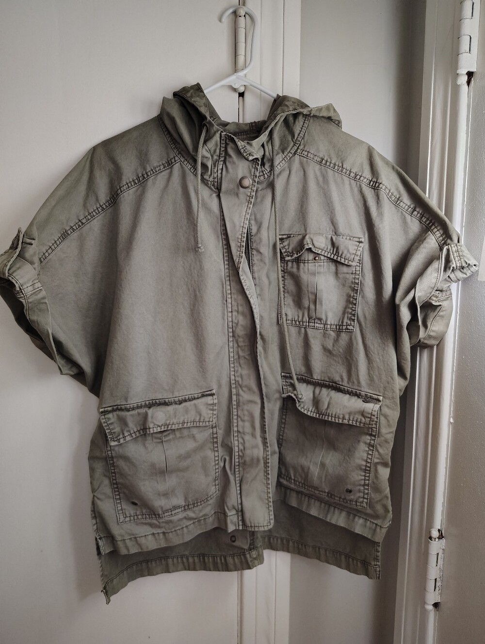 American Eagle Outfitters Army Green Label Jacket Interior